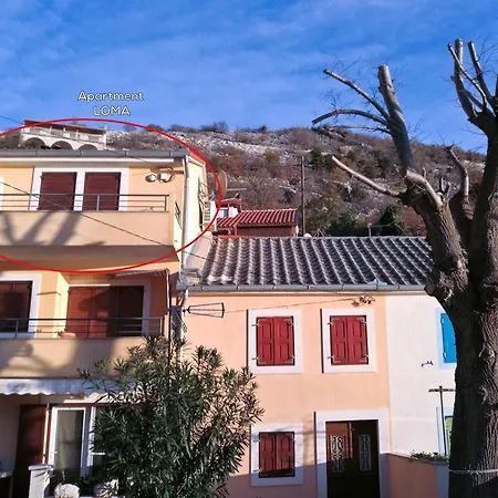 Loma * Starigrad (Kvarner)